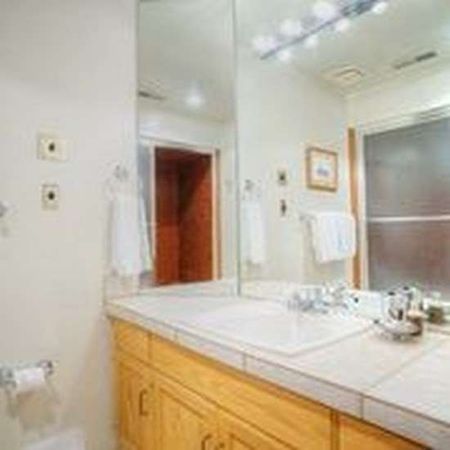 Abode At Lakeside Park City Room photo